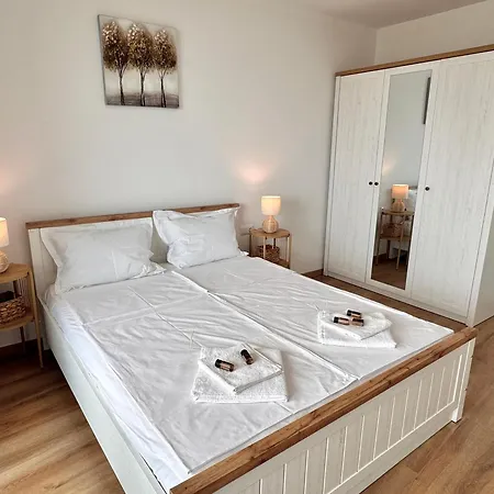 New In Breeze With Panoramic Sea View And Parking * Varna